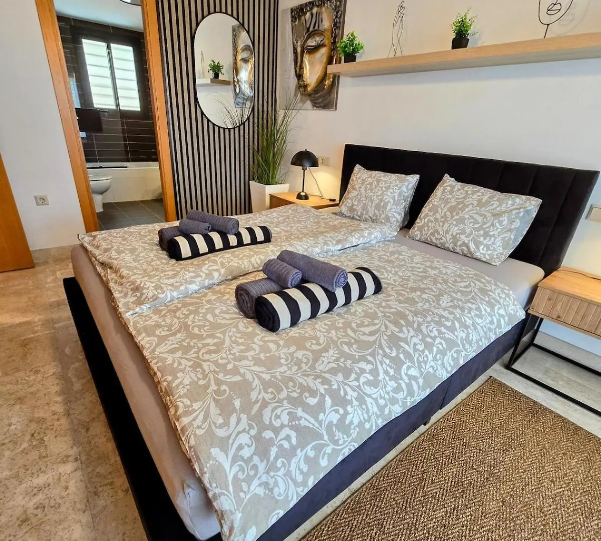 Hollywood Hills Golf Nest Apartment MIJAS COSTA 0*,  Spain