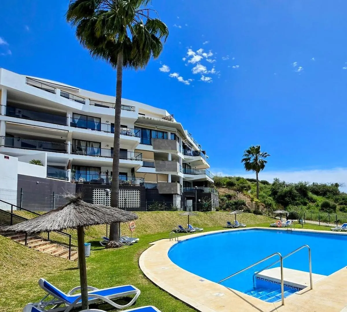 Hollywood Hills Golf Nest Apartment MIJAS COSTA